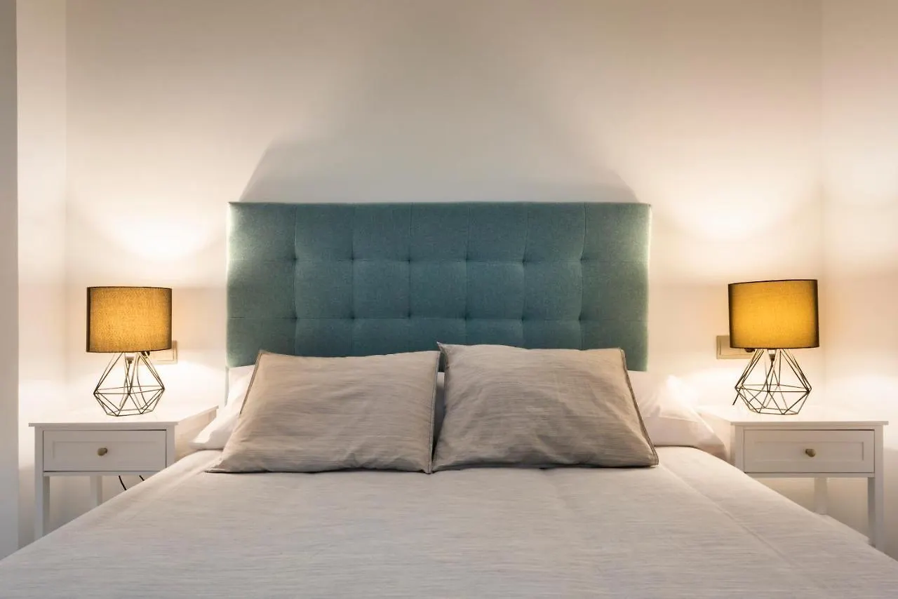 Apartamentos Adriano Sevilla 0*,