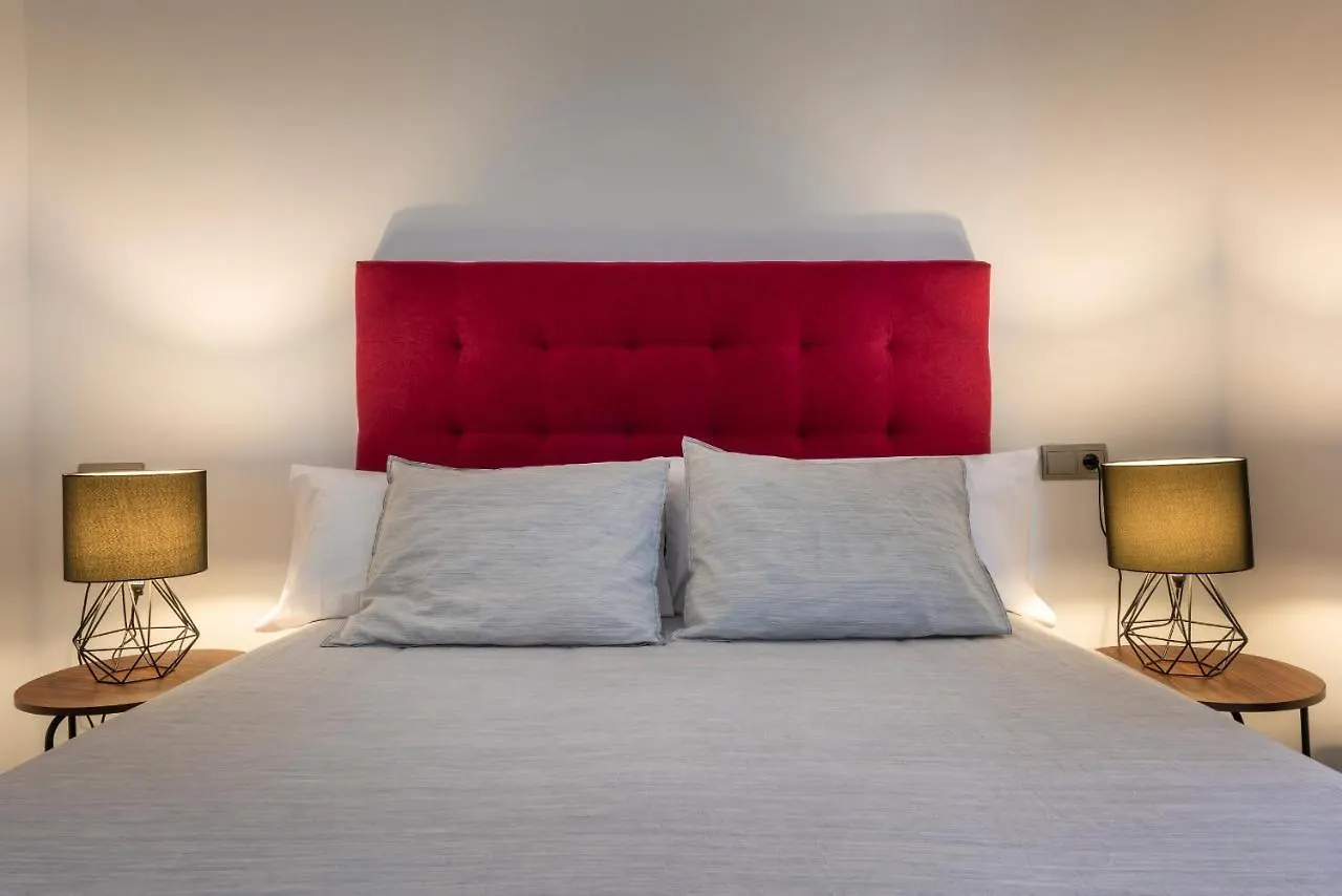 Apartamentos Adriano Sevilla