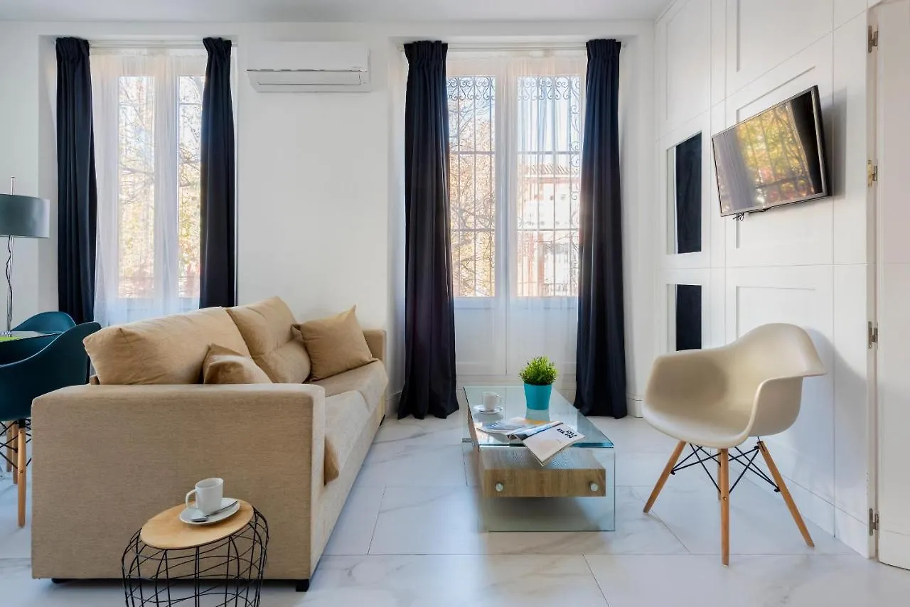 Apartamentos Adriano Séville Appartement