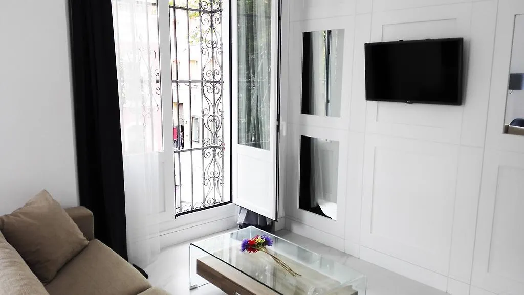 Apartamentos Adriano Sevilla España